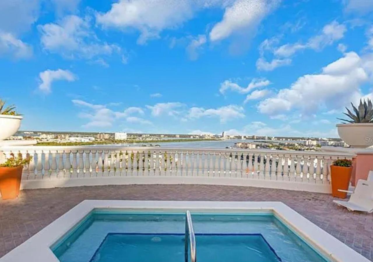 Clearwater Beach Resort Apartment With Oceanview Exteriör bild